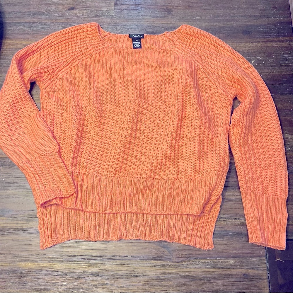 Rue21 Women’s Cropped Sweater Light Orange Size Xs Casual and Stylish